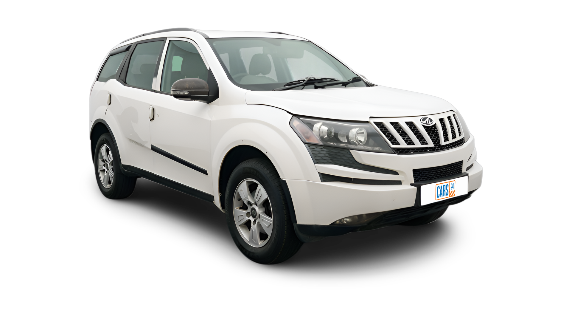 Mahindra XUV500-img